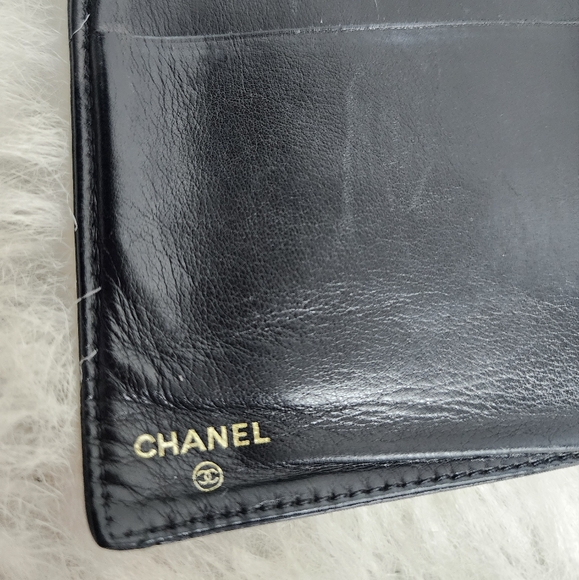 ๐ฏ % Authentic Vintage Chanel black Caviar Leather Wallet - Picture 7 of 17